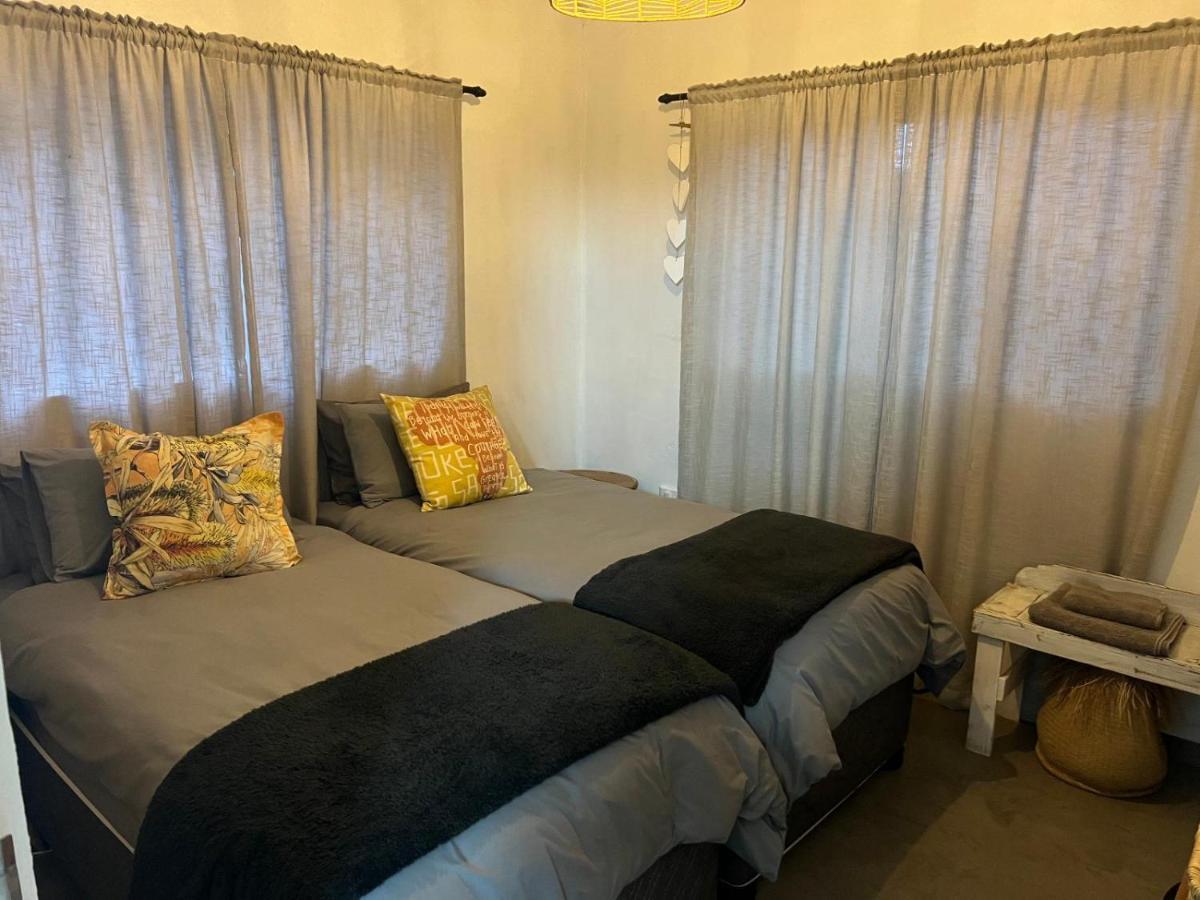 Linga Futhi Beach Cottages Port Saint Johnʼs Oda fotoğraf